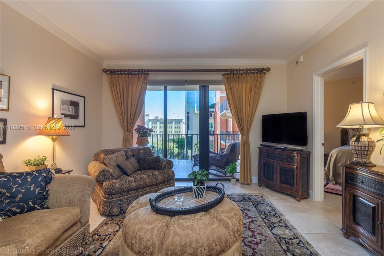 100 Andalusia Ave, Unit 609, Coral Gables, FL 33134 Photo