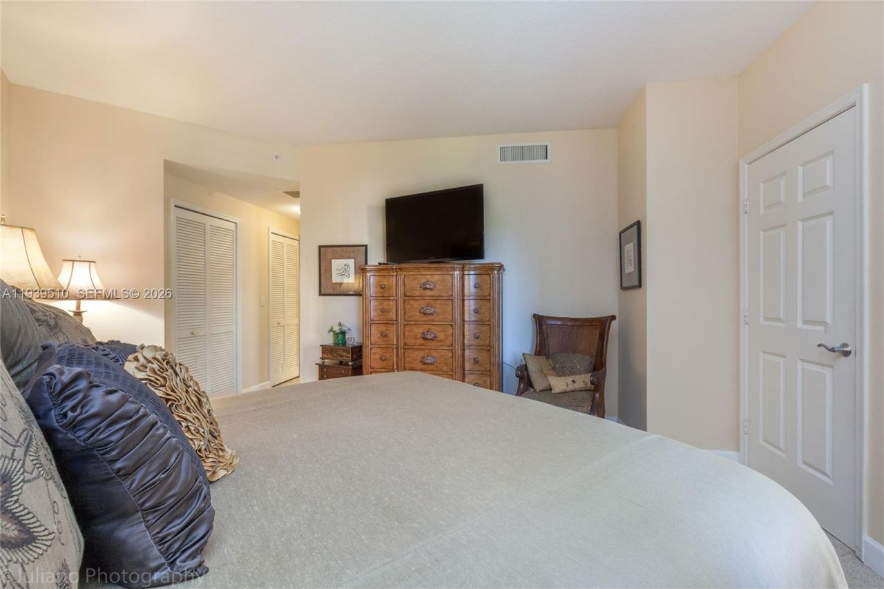 100 Andalusia Ave, Unit 609, Coral Gables, FL 33134 Photo