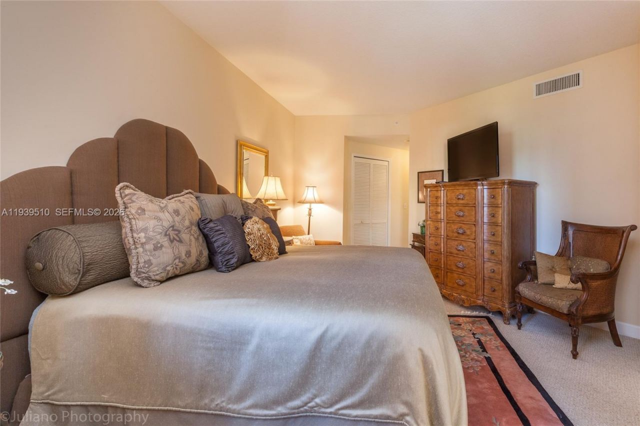 100 Andalusia Ave, Unit 609, Coral Gables, FL 33134 Photo