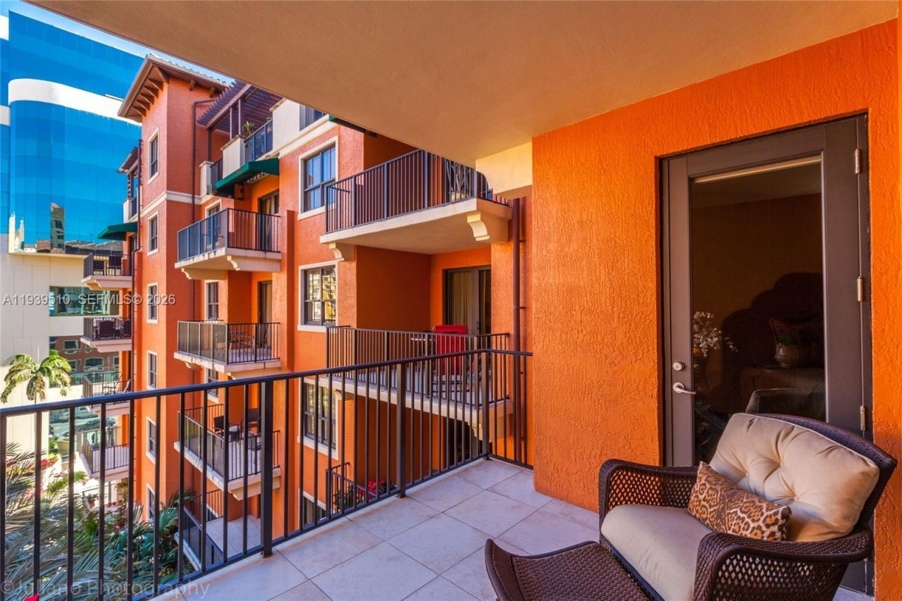 100 Andalusia Ave, Unit 609, Coral Gables, FL 33134 Photo