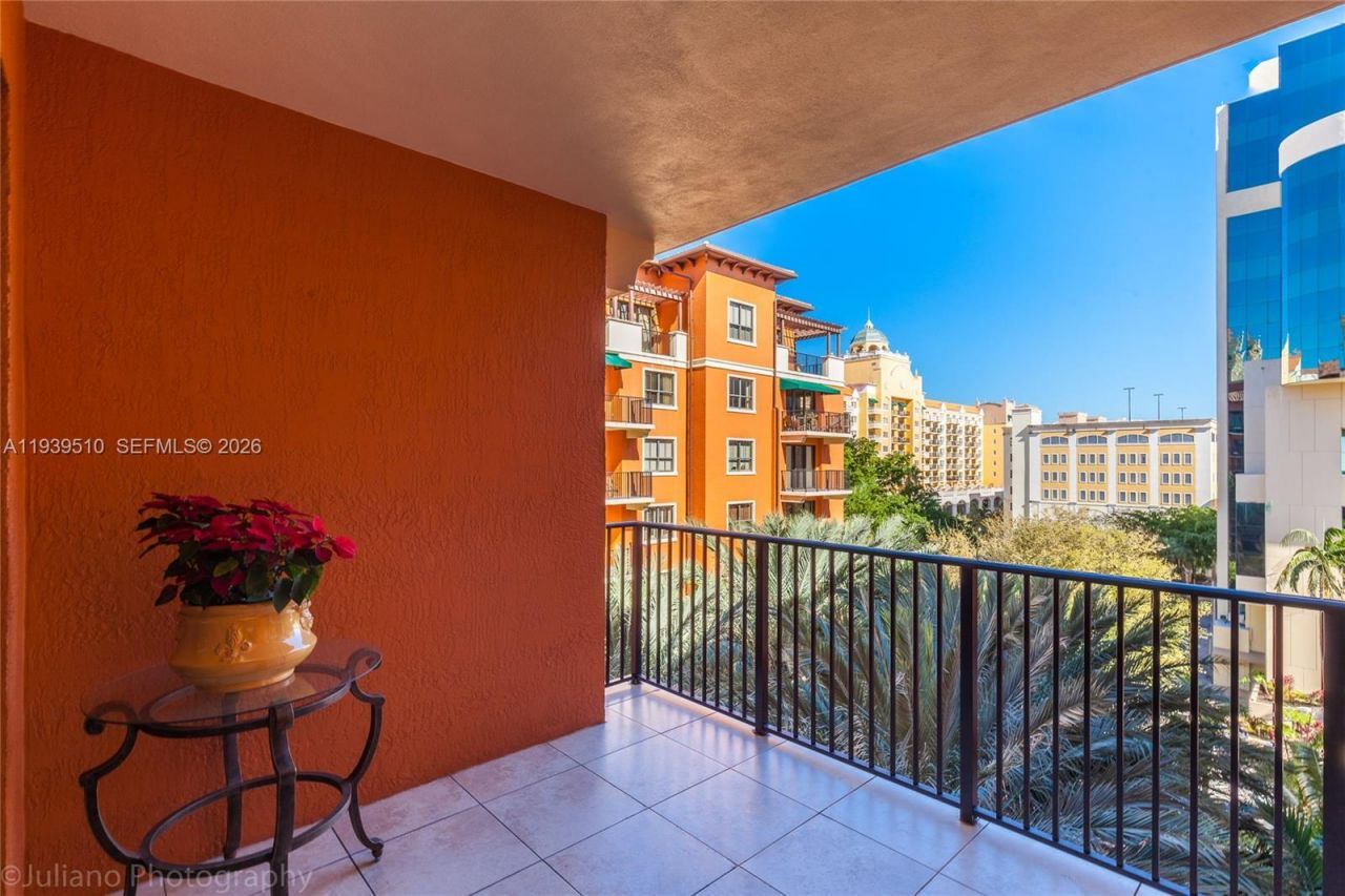 100 Andalusia Ave, Unit 609, Coral Gables, FL 33134 Photo