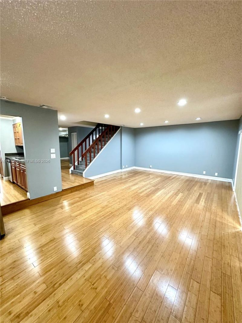 8253 NW 8th Pl, Unit 2, Plantation, FL 33324 Photo