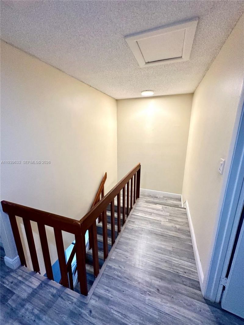 8253 NW 8th Pl, Unit 2, Plantation, FL 33324 Photo