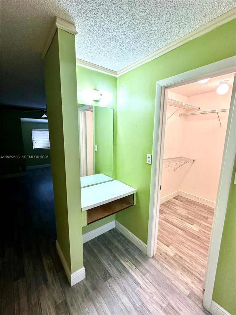 8253 NW 8th Pl, Unit 2, Plantation, FL 33324 Photo