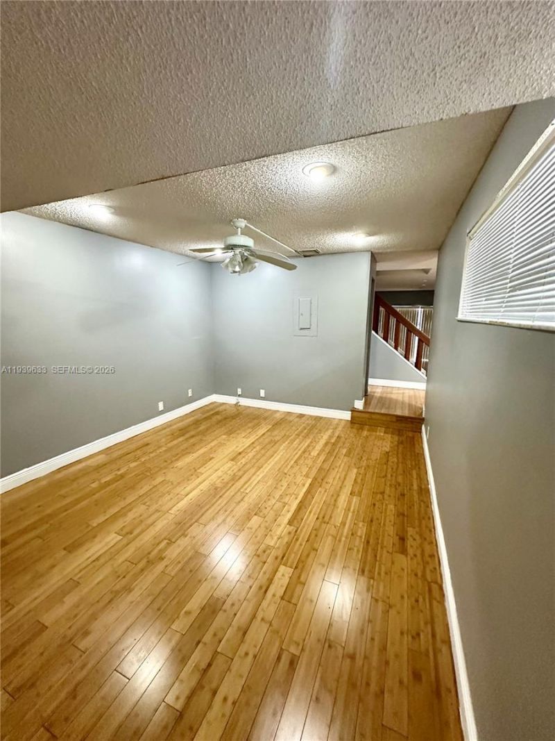 8253 NW 8th Pl, Unit 2, Plantation, FL 33324 Photo