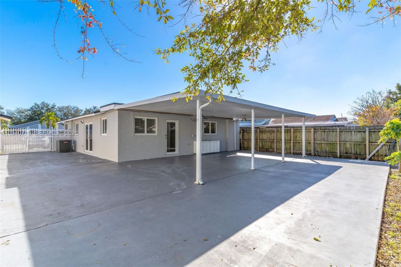 20900 SW 118th Ave, Miami, FL 33177 Photo