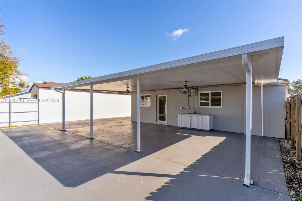 20900 SW 118th Ave, Miami, FL 33177 Photo