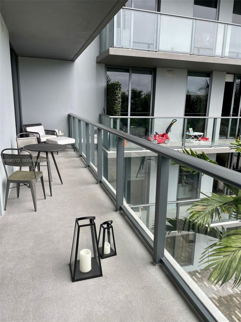 2960 NE 207th St, Unit 714, Aventura, FL 33180 Photo