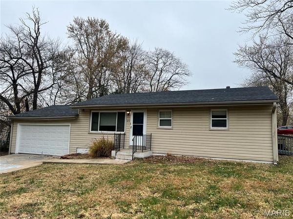 273 Buddie Avenue, St Louis, MO 63135
