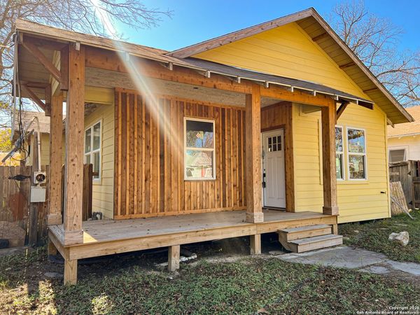 542 Barrett, San Antonio, TX 78225