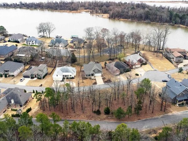 112 Turtle Creek Cove, Maumelle, AR 72113