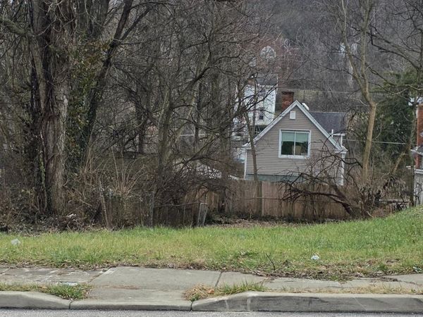 1607 Pulte Street, Cincinnati, OH 45225