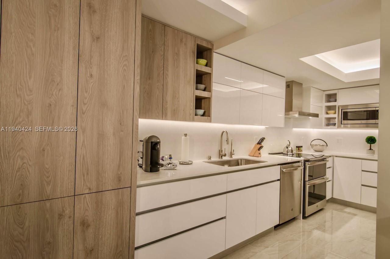 900 Bay Dr, Unit 822, Miami Beach, FL 33141 Photo