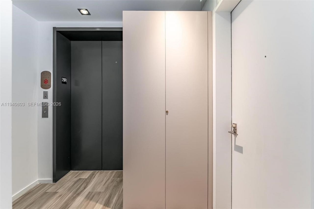 801 S Miami Ave , Unit 2905, Miami, FL 33130 Photo