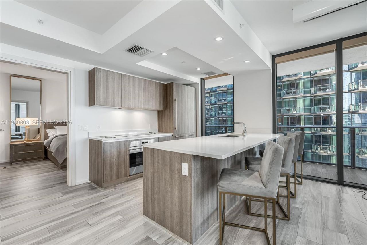 801 S Miami Ave , Unit 2905, Miami, FL 33130 Photo