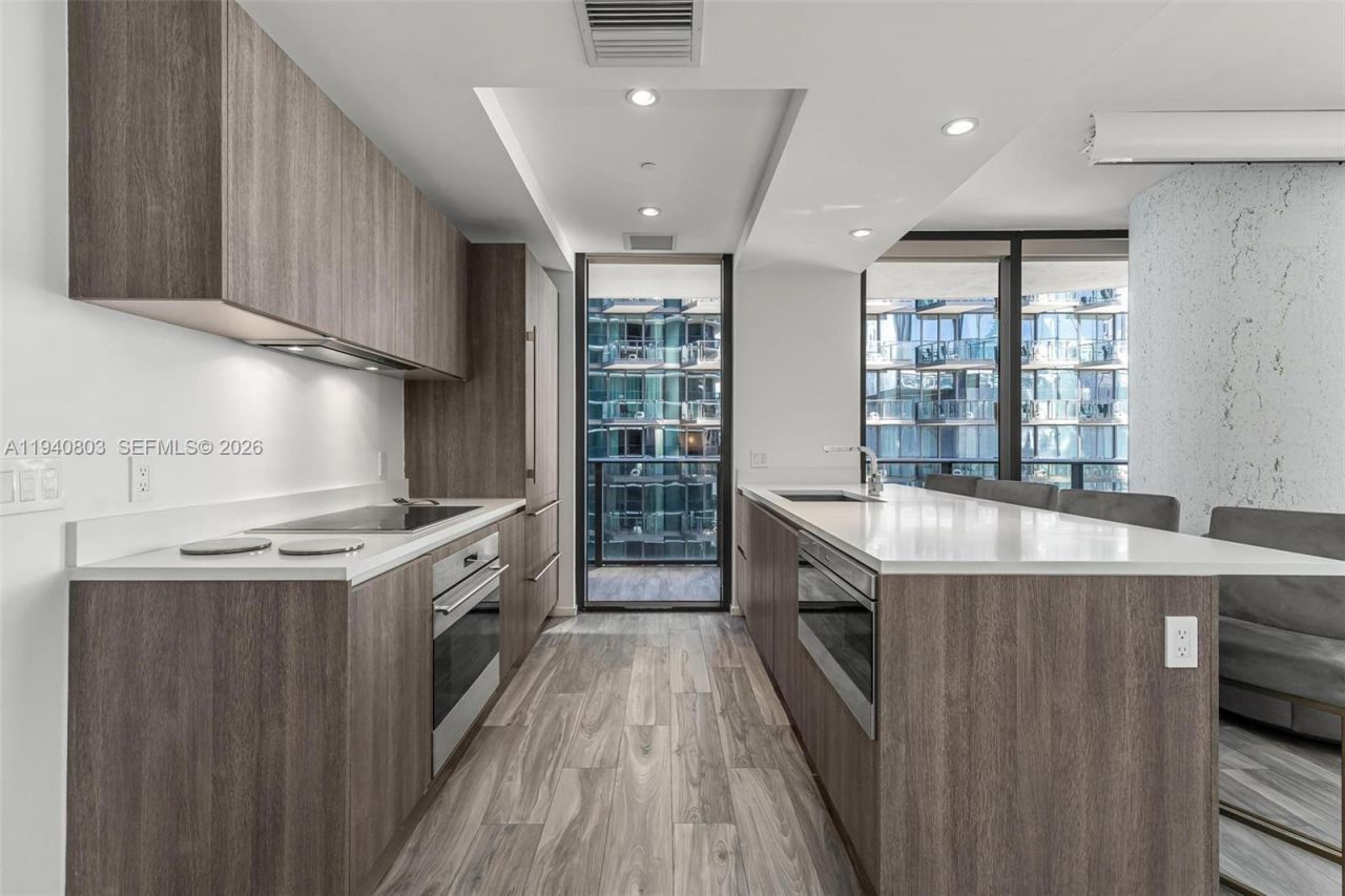 801 S Miami Ave , Unit 2905, Miami, FL 33130 Photo