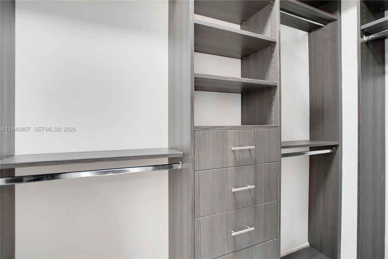 10185 Collins Ave, Unit 907, Bal Harbour, FL 33154 Photo