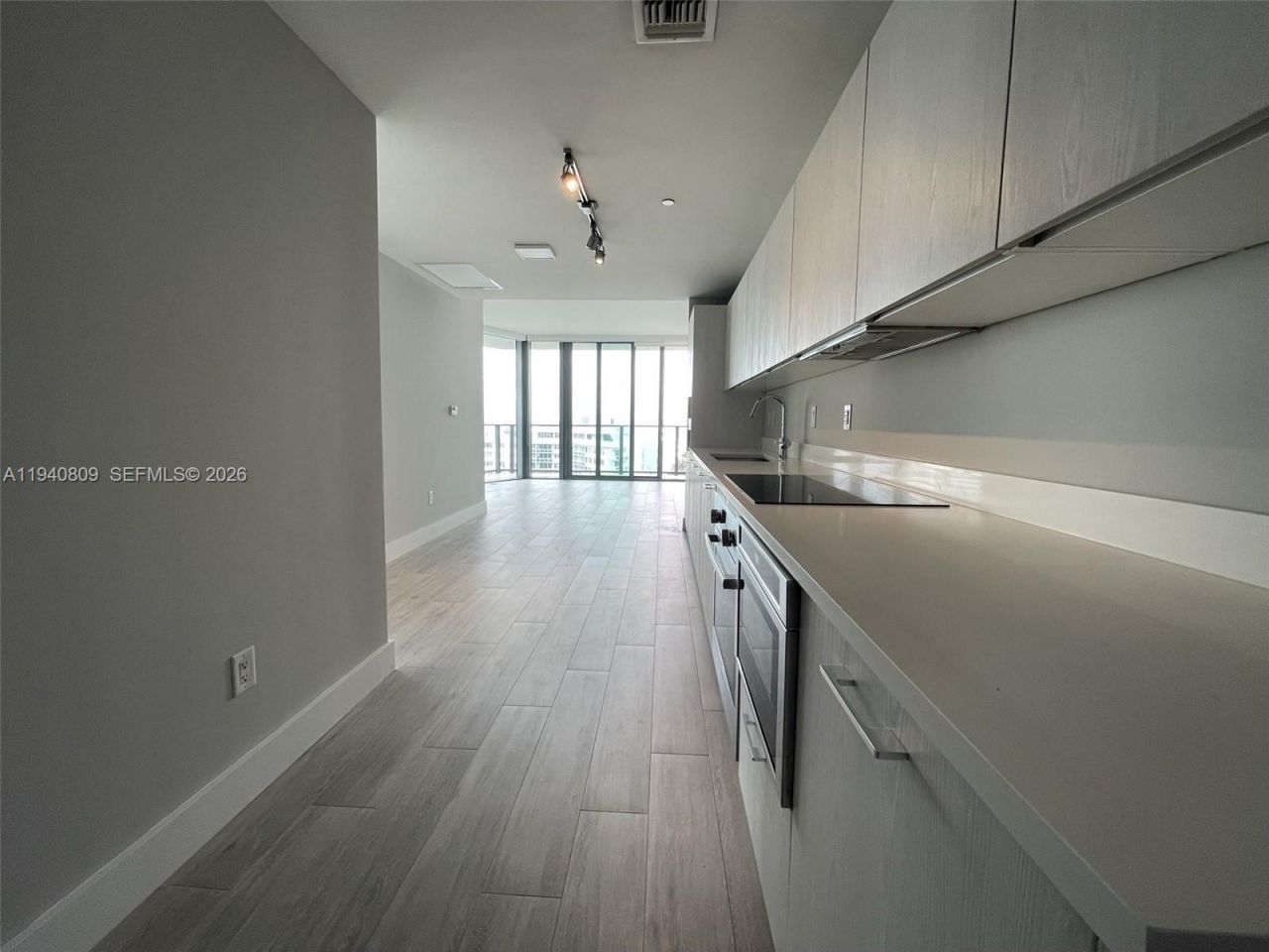 501 NE 31st St, Unit 1101, Miami, FL 33137 Photo