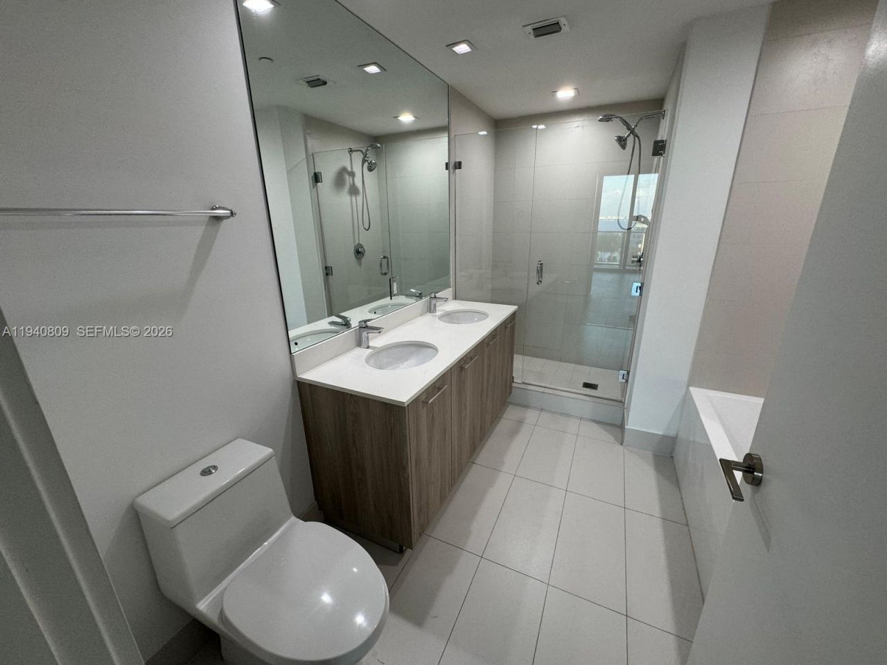 501 NE 31st St, Unit 1101, Miami, FL 33137 Photo