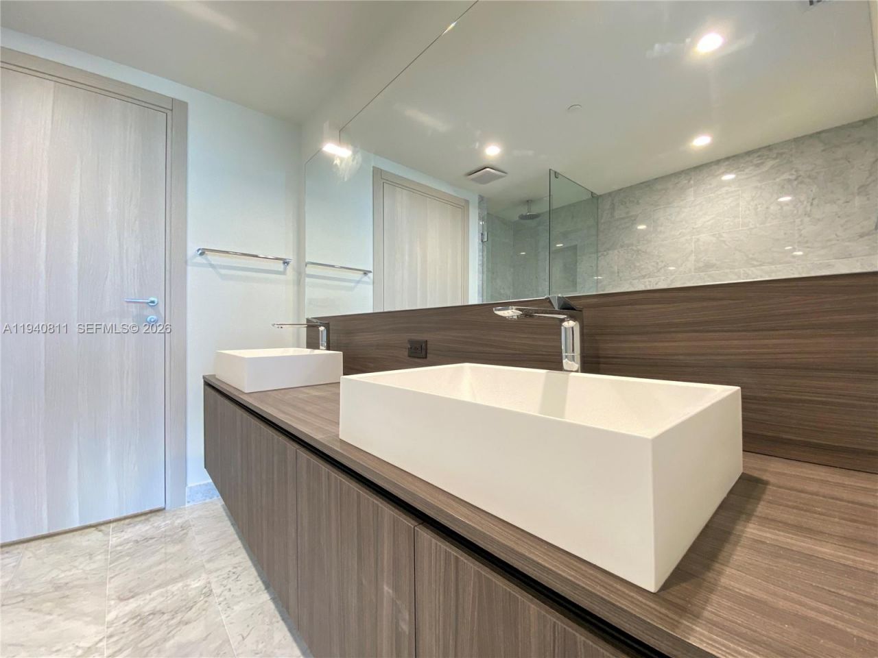 Please Call For Address, Unit 2708, Miami, FL 33131 Photo