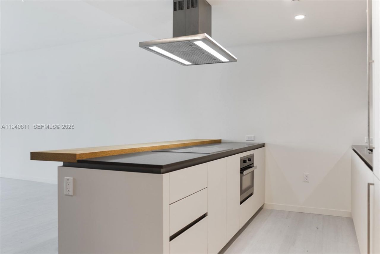 Please Call For Address, Unit 2708, Miami, FL 33131 Photo