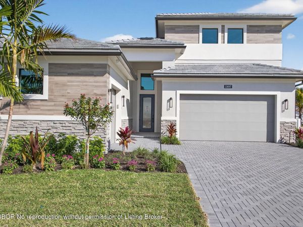 13697 Le Christine Drive, Palm Beach Gardens, FL 33412