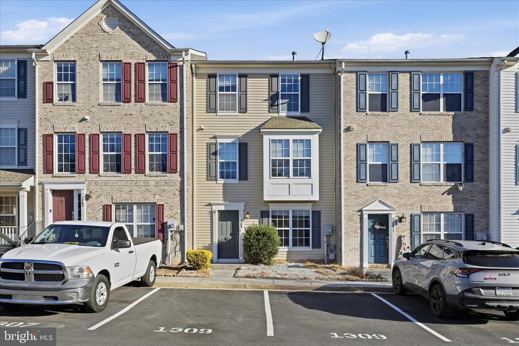 1309 Pendleton Lane, Strasburg, VA 22657 Main Photo