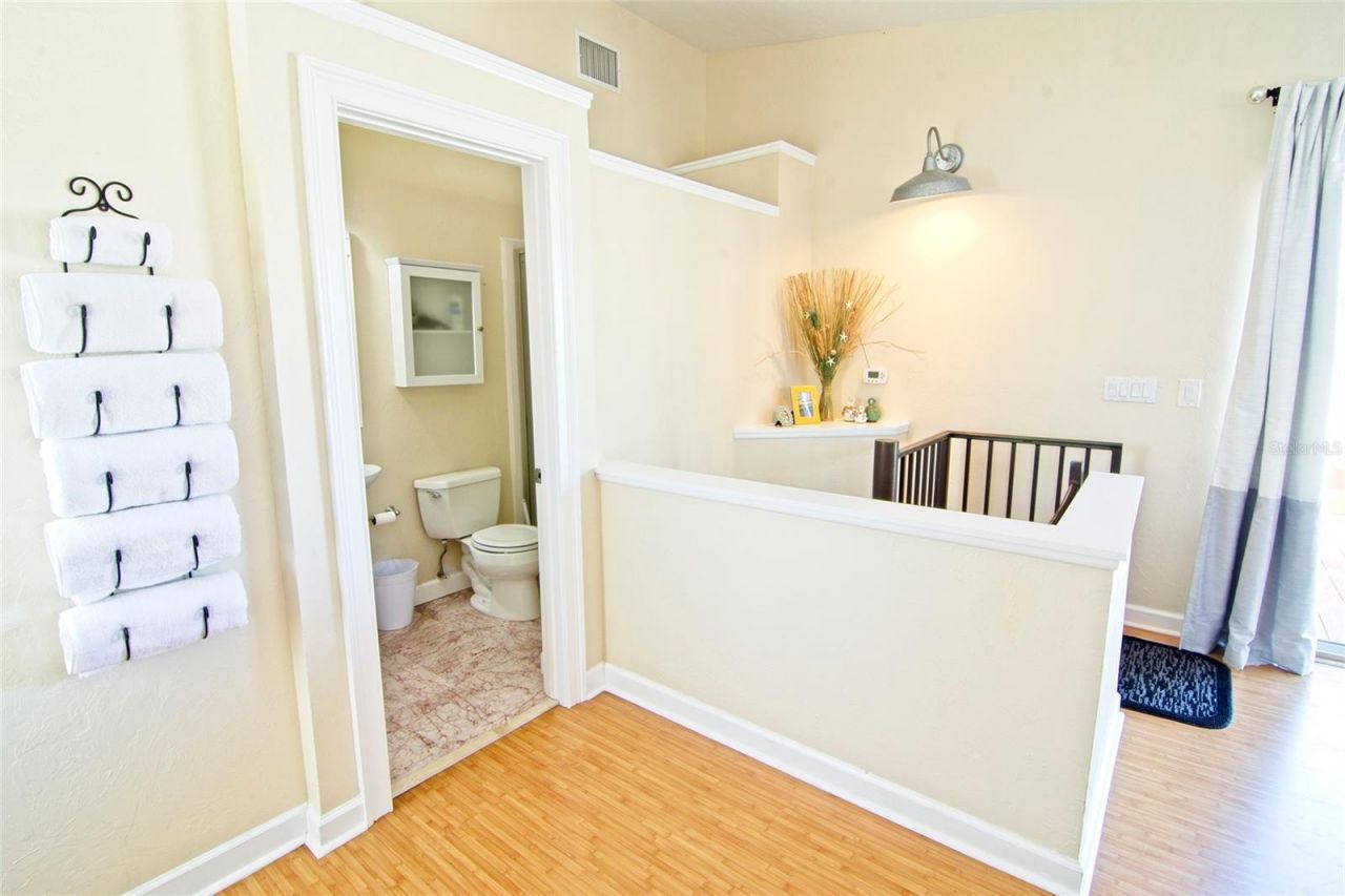 2219 Avenue C, Bradenton Beach, FL 34217 Photo