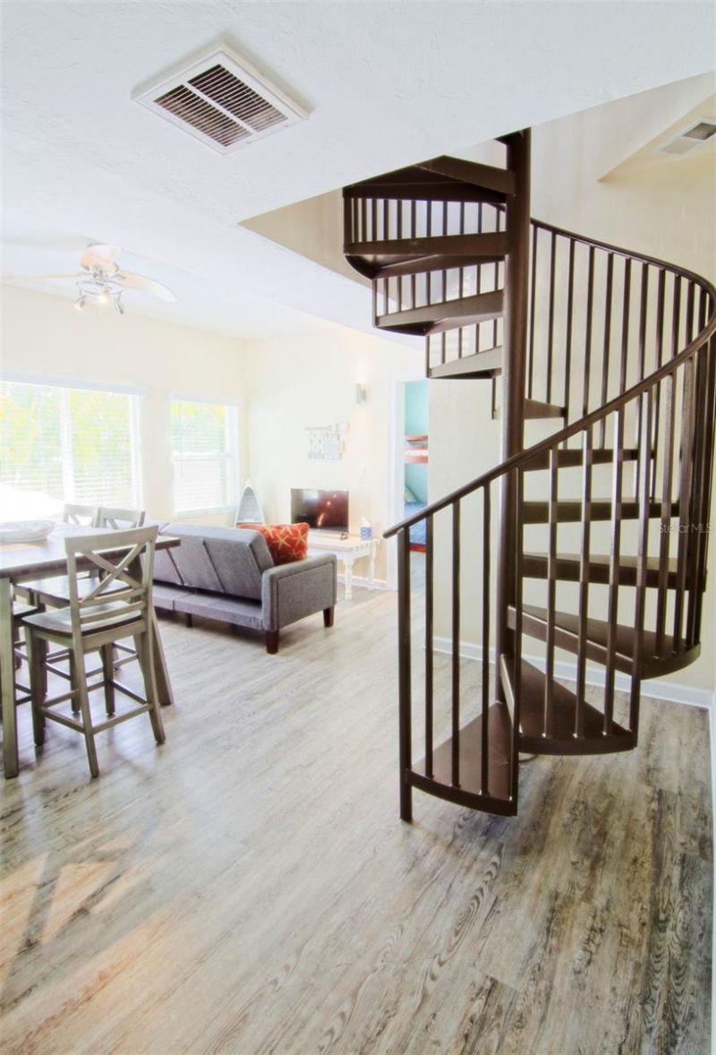 2219 Avenue C, Bradenton Beach, FL 34217 Photo