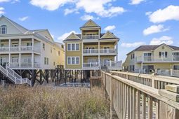 132 N Waccamaw Dr. photo 4
