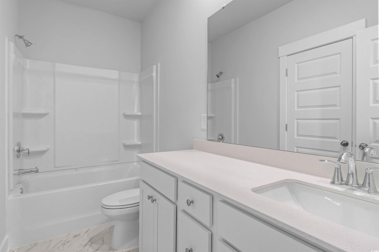 226 Atlantic Breeze St. Photo 4