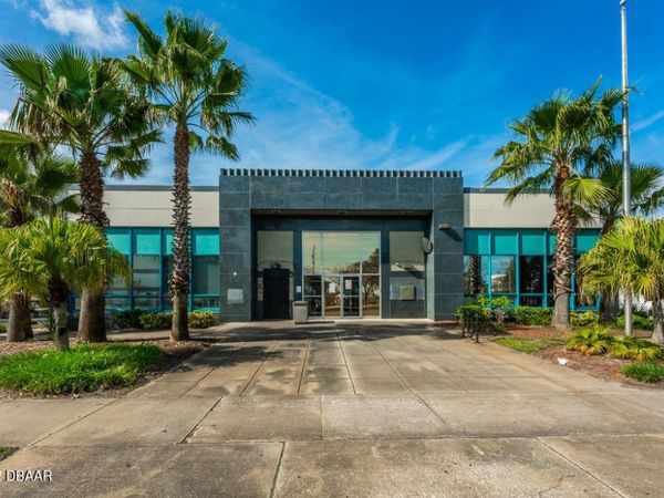 130 N Ridgewood Avenue, Daytona Beach, FL 32114