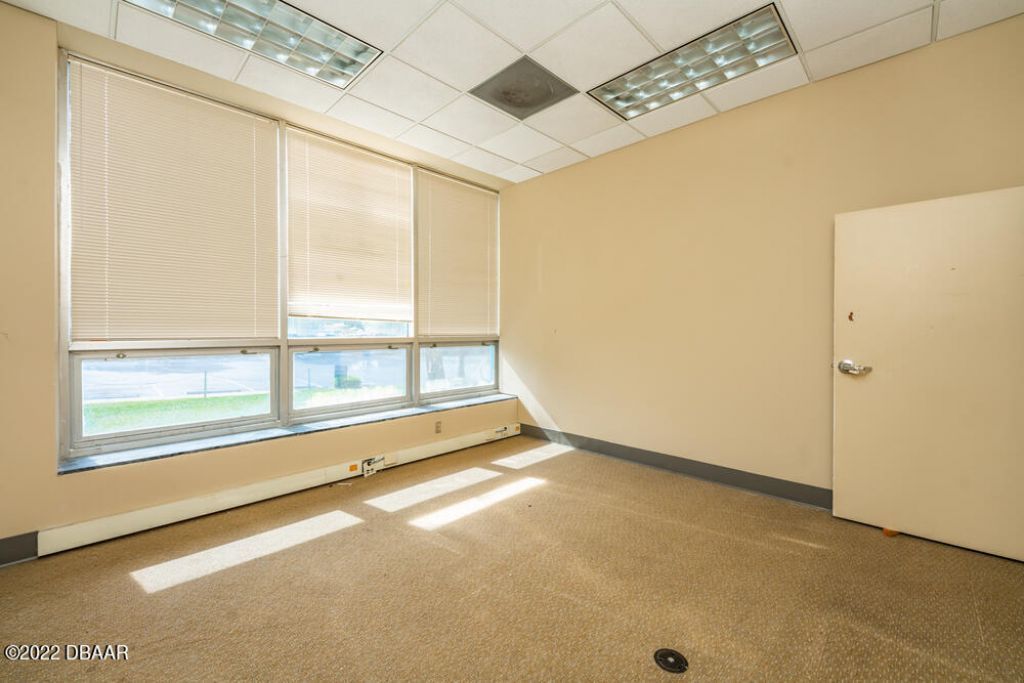 130 N Ridgewood Avenue, Daytona Beach, FL 32114 Photo