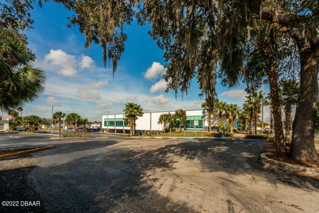 130 N Ridgewood Avenue, Daytona Beach, FL 32114 Photo