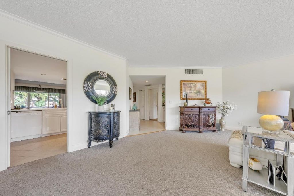 1117 Marine Way E, Unit K2r + Boat, North Palm Beach, FL 33408 Photo