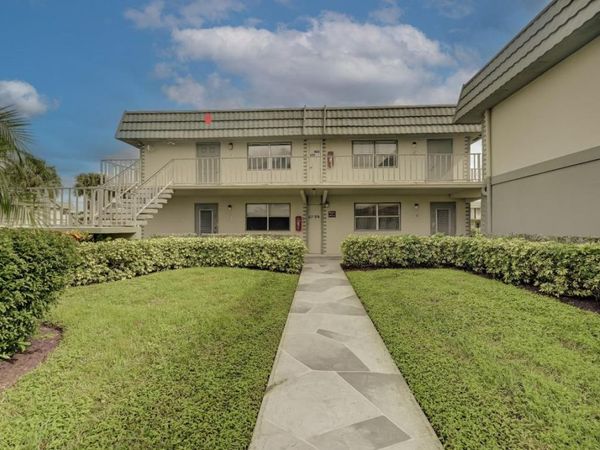 601 Monaco M, Unit M, Delray Beach, FL 33446