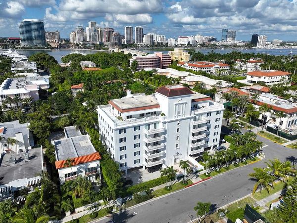 330 Cocoanut Row, Unit 1b, Palm Beach, FL 33480