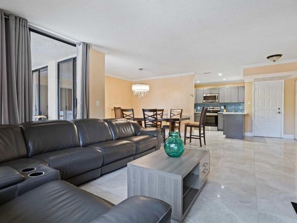 4156 Carambola Circle, Unit 2154, Coconut Creek, FL 33066