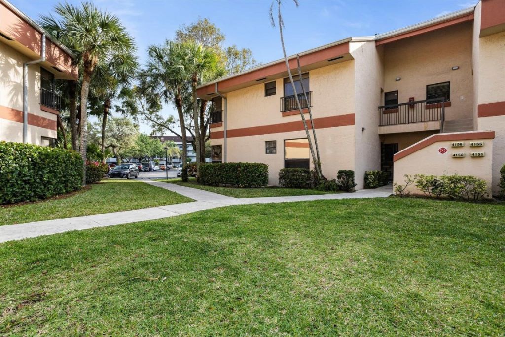 4156 Carambola Circle, Unit 2154, Coconut Creek, FL 33066 Photo