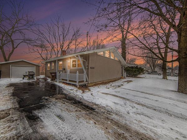 2659 Fairway Drive, Jackson, MI 49201