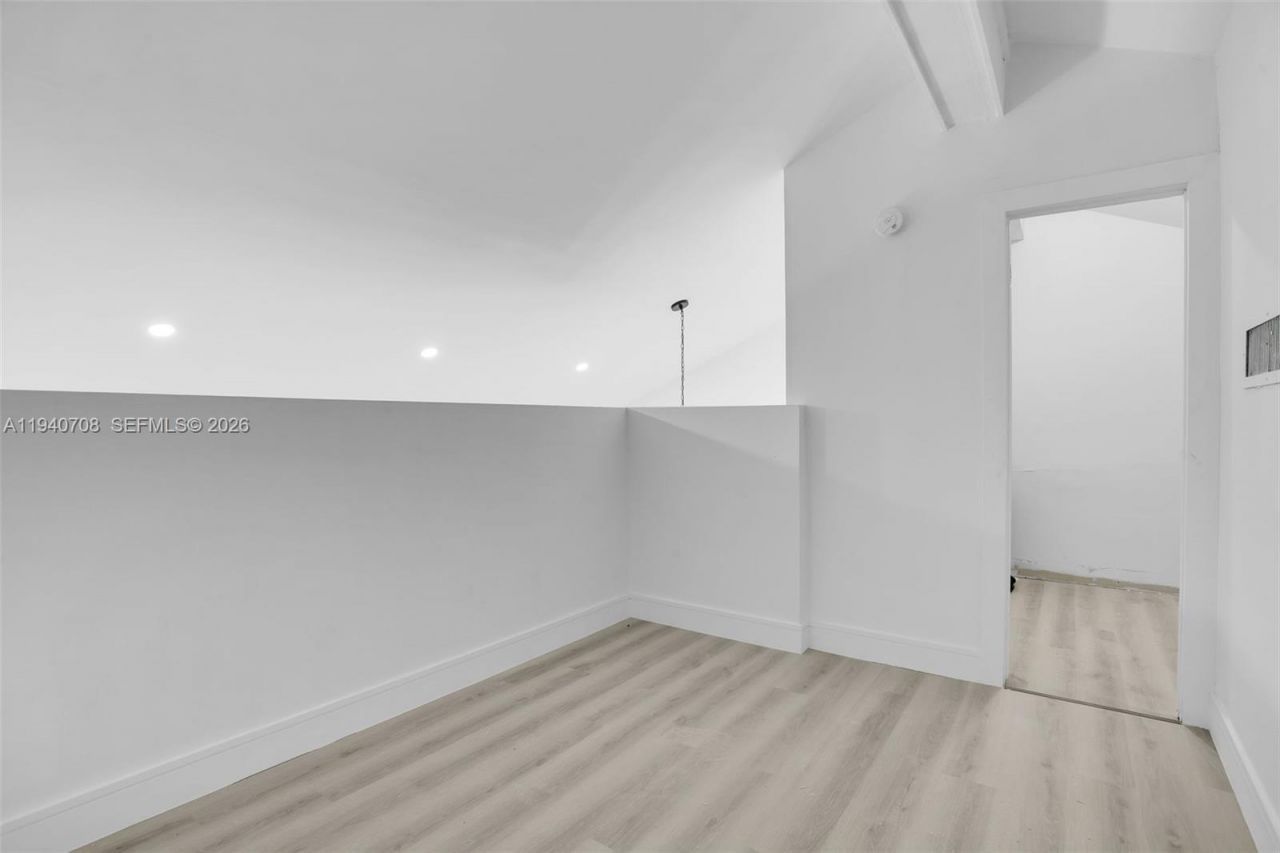 2430 NW 55th Ter, Lauderhill, FL 33313 Photo