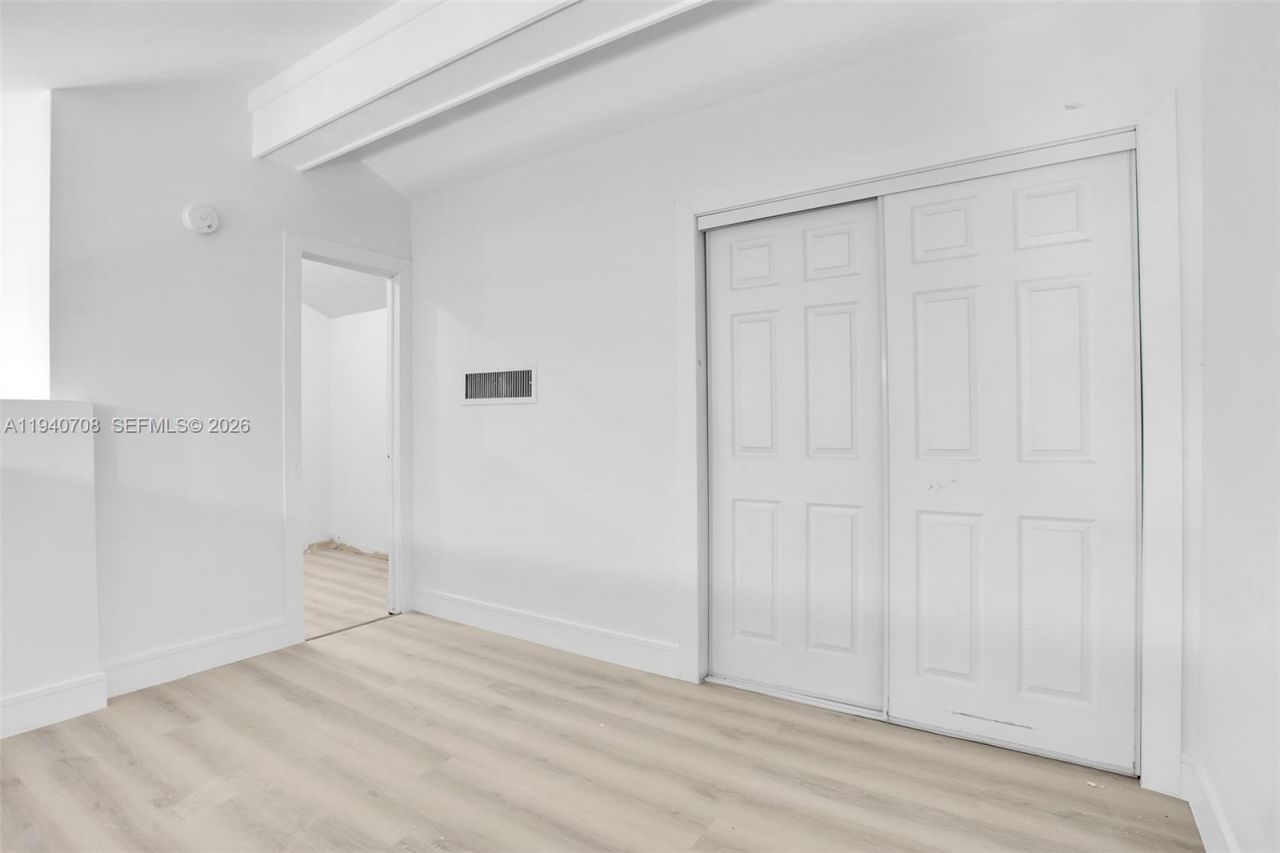 2430 NW 55th Ter, Lauderhill, FL 33313 Photo