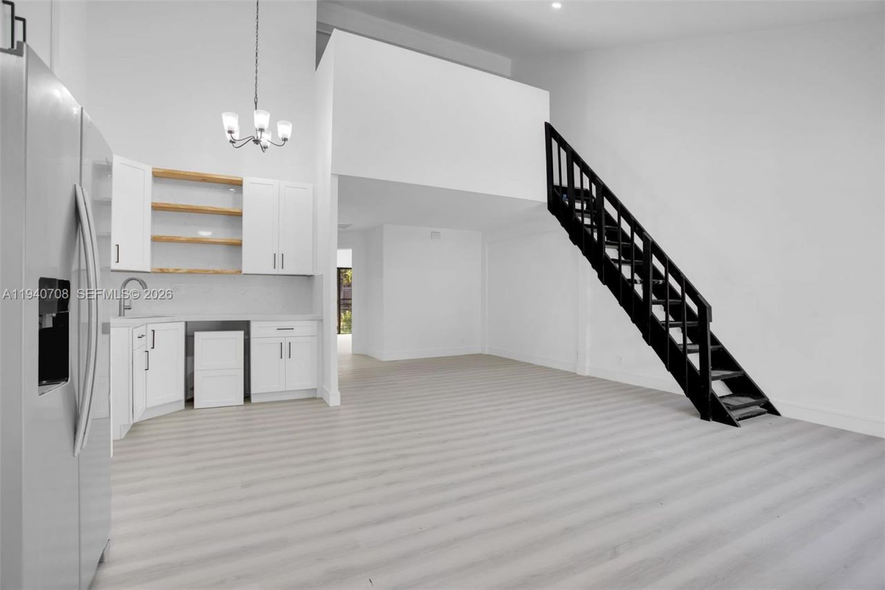 2430 NW 55th Ter, Lauderhill, FL 33313 Photo