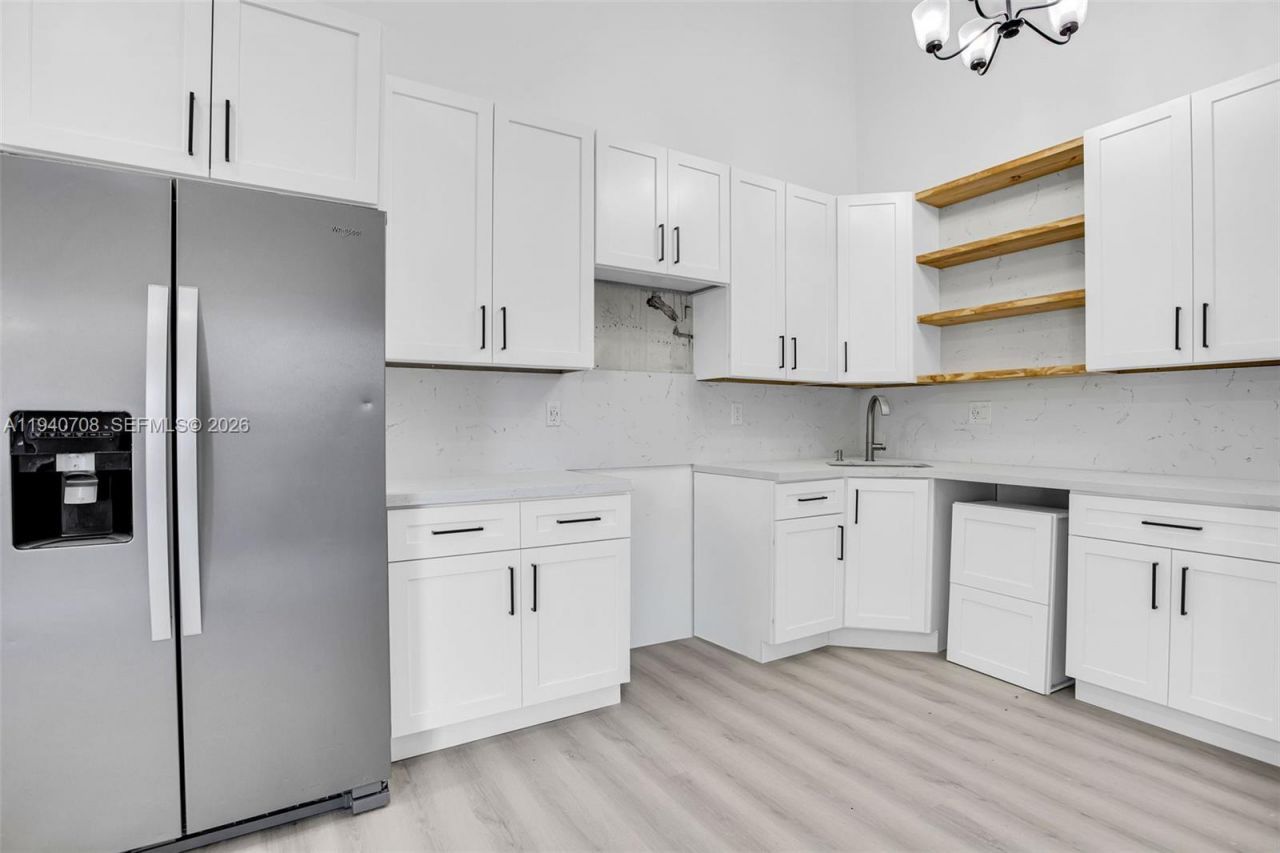 2430 NW 55th Ter, Lauderhill, FL 33313 Photo