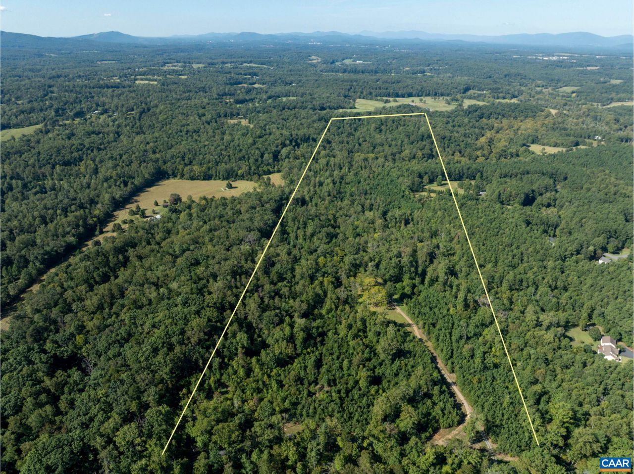 3860 GILBERT STATION RD, BARBOURSVILLE, VA 22923