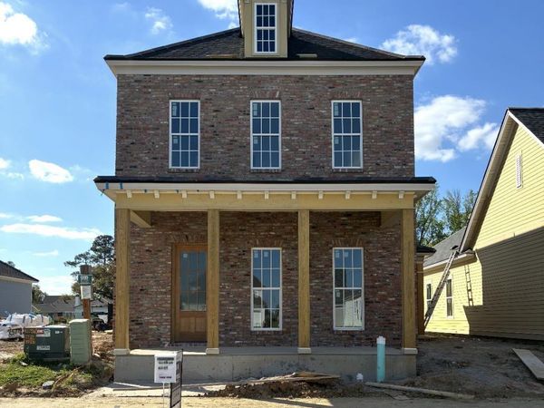 1625 Rue De Grand, Baton Rouge, LA 70808