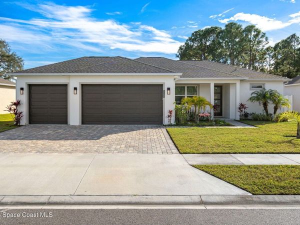 1154 Captiva Island Circle SW, Palm Bay, FL 32908