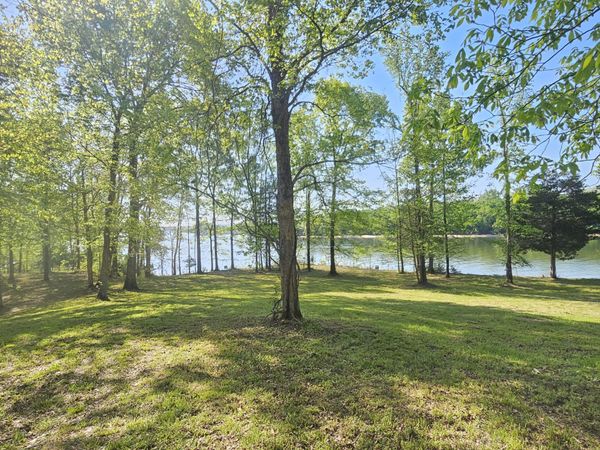 4 Island View Dr, Bath Springs, TN 38311