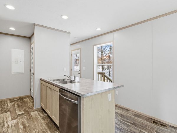 64 O'Keefe Circle, Conway, NH 03860