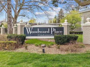 1113 N OLD WOODWARD AVE UNIT 37, Birmingham, MI 48009